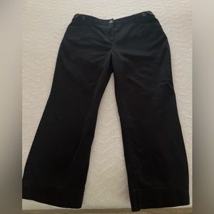 Jones New York Cropped Jeans. 14